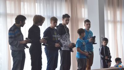 Успехи автомоделистов Заезд