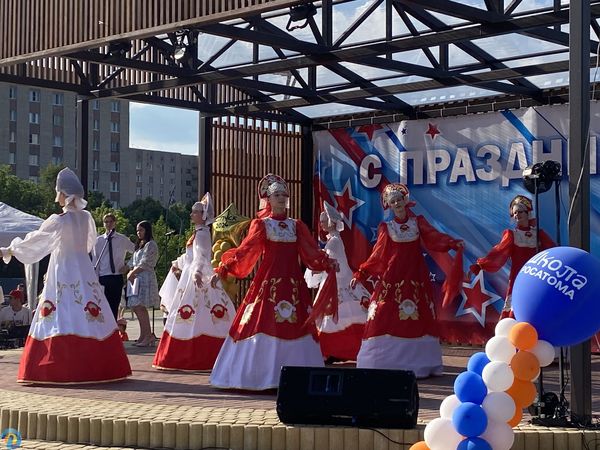 Поздравление для выпускников школ