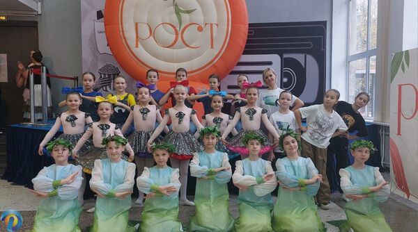 Ансамбль танца «Продвижение» на конкурсе «Рост»